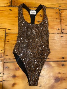 Vintage sequin stretch glam leopard  bodysuit designed by Jeanette kastenberg size p/s Party Bodysuit With Sequins And Stretch, Stretch Sequin Bodysuit For Party, Sequined Fitted Bodysuit For Party Season, Fitted Sequin Bodysuit For Glamorous Look, Fitted Sequin Bodysuit For Party Season, Sequin Stretch Bodysuit For Night Out, Stretch Sequin Bodysuit For Night Out, Sequin Bodysuit For Summer Night Out, Fitted Sequins Bodysuit Glamorous Style