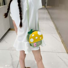 Product Details Material: PU leather Lining texture: no lining Pattern: Cartoon Color: yellow, pink, blue, green Packing list Bag x1 Cute Little House, Lining Pattern, Cute Little Houses, Strawberry Powder, Root Color, Summer Cartoon, Yellow Daisies, Mini Shoulder Bag