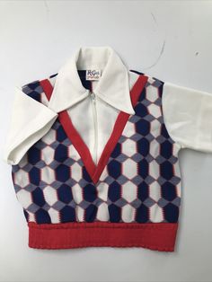 Good Condition. Length- 11.5in. Pit To Pit- 11.5in. Retro Blue Tops For Fall, Blue Retro Tops For Fall, Blue Retro Fall Tops, Blue Collared Retro Tops, Blue Retro Collared Tops, Retro Blue Collared Top, Retro Blue Shirt For Fall, 80s Clothes Men, Extra Fits