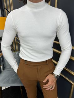 Turtleneck White Long Sleeve Business Top, White Crew Neck Sweater For Work, White Stretch Tops For Business Casual, White Slim Fit Tops For Business Casual, Classic White Long Sleeve Sweater, White Fitted Top For Business Casual, Fitted Crew Neck Tops For Business Casual, Elegant White Crew Neck Top, White Fitted Business Top