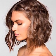 Party Hairstyles Medium, Medium Length Curls, Holiday Party Hair, Wedding Hairstyles Medium Length, Prom Hairstyles For Short Hair, Wedding Guest Hairstyles, Short Braids, Bridesmaid Hair Short, Peinados Fáciles Para Cabello Corto