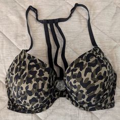 Pink Victoria's Secret Push-Up Front Close Bra Nwot Size: 34d Color: Dark Camo Camo, Push Up, Padded Bra. Supportive, Underwire Cups. Strappy T-Back With Front Closure. Comes From A Smoke-Free Environment. Front Close Bra, Black Bra, Padded Bra, Victoria Secret Bras, Padded Bras, Vs Pink, Women's Intimates, Push Up, Victoria Secret Pink