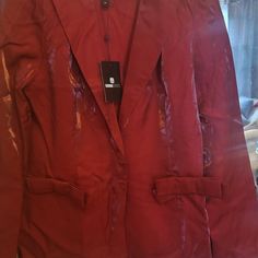 Shiny Red Pantsuit With Bow Brand New Red Evening Suits For Fall, Red Evening Suit For Fall, Chic Red Suits For Fall, Red Long Sleeve Suits For Evening, Red Party Suits For Fall, Luxury Red Evening Suits, Red Pantsuit For Fall Party, Chic Red Suit For Party, Red Fall Pantsuit For Party