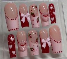 Strawberry Charm Nails, Cute Almond Nails, Kutek Disney, Fake Nails Designs, Retro Nails, Spring Acrylic Nails, Anime Nails