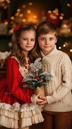 Best Christmas Photos, Brother And Sister Christmas Photos, Christmas Sibling Photoshoot, Sibling Christmas Pictures Older, Siblings Christmas Photoshoot, Christmas Family Poses, Christmas Group Photo, Sibling Christmas Photos, Fun Family Christmas Photos