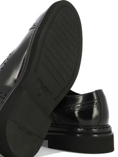 Dolce & Gabbana Oxford shoes in black brushed leather with brogue design, a round toe, waxed lace-up fastening and layered sole.Gender: MENMaterial: 100% LEATHERColor: BLACKMade in: ITProduct ID: A20159A120380999*Import tax/duty will be calculated at checkout (If applicable) Top Designer Brands, High End Fashion, Dolce & Gabbana, Exclusive Collection, Luxury Boutique, Fashion Item, Fashion Designer, Calf Leather, Calf Skin