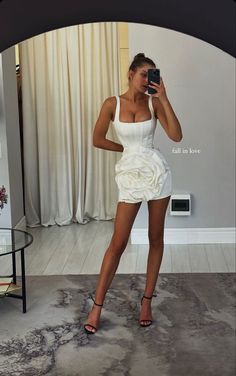 Classy Short Dresses, Classy Fits, Engagement Dress, Event Dress, Engagement Dresses, White Dresses, Dress Mini, Hot Dress, Event Dresses