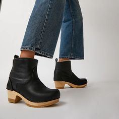 No.6 5" Pull On Shearling Clog Boot On Mid Heel In Ink Aviator Size 38 Winter Clogs With Wooden Heel And Round Toe, High Heel Clogs, Sock Ankle Boots, Leather High Heel Boots, Clog Boots, Clog Heels, Shearling Boots, Black Heel Boots, Leather Socks