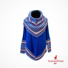 High neck poncho for women, made with alpaca wool. Soft, light, warm and charming, this 100% alpaca wool fine knit poncho. Nothing like an alpaca poncho to enjoy the winter. This poncho will be ideal for a Christmas present, birthday present, anniversary present, Valentine's Day, Mother's Day. Surprise the ones you love the most with this alpaca wool gift. At Tinkuy Handmade we offer the best quality and we assure you that we will meet your expectations. Measures: It is one size and measures: 28 Wool Long Sleeve Poncho, One Size Alpaca Poncho, Cozy Knitted Alpaca Poncho, Cozy Long Sleeve Alpaca Poncho, Long Sleeve Alpaca Bohemian Poncho, Bohemian Alpaca Poncho, One Size Long Sleeve Alpaca Poncho, Long Sleeve Alpaca Cape For Fall, Peruvian Poncho