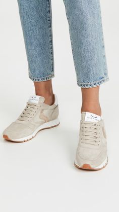 Voile Blanche Julia Sneakers | Shopbop Sneakers Women Outfit, Jordan Woman, White Sneakers Outfit, Woman Sneakers, Sneaker Outfits Women, Sneakers Jordan, Adidas Sneakers Women, Older Women Fashion, Nike Sneakers Women