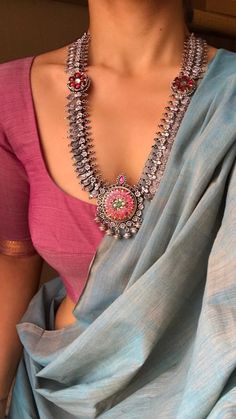 Draped Sarees, Saree Aesthetic, Saree Inspiration, Saree Drape