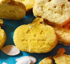 some cookies are sitting on a blue plate