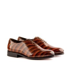 Galvarino Patina Wholecut - Q by QS Limited Edition Shoes, Men Stylish Dress, Latest Fashion Design, Shoe Last, Painted Shoes, Goodyear Welt, Indie Design, Brown Shoe, Cognac