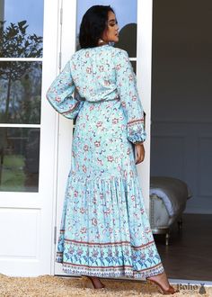 Try this Boho Plus Size Waimea Maxi Dress For Women this season! Beautiful blue floral print V-neckline Long sleeves with elasticised cuffs Wide contrast ruffled hemline Long length Soft, lightweight fabric Cold gentle hand wash recommended Fabric: Cotton blend (65% Polyester, 35% Cotton) SIZING GUIDE: Model wears Size 1XL, her approximate measurements are: Height: 173 cm, Bust: 103 cm , Waist: 82 cm, Hips: 112 cm Size (CM) Shoulder Bust Waist Size Hip Size Sleeve Length Length 0XL/14 41 100 80 Plus Size Boho Clothing, Boho Plus Size, Maxi Dress For Women, Boho Style Outfits, Blue Floral Print, Dress For Women, Playing Dress Up, Long Length, Beautiful Blue