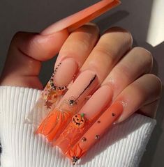 Super Cute And Stylish Ships In 5-10 Business Days Artificial Nails Press On, College Nails, Nail Art Halloween, Nagellack Trends, Pumpkin Nails, Cute Nails For Fall, Nail Swag, Ideas Nails, Halloween Nail Designs