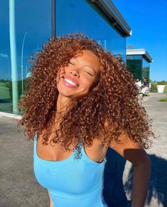 Curly Hair Trends, Long Bob Hairstyles, Hair Painting, Long Bob, Bob Hairstyles, Hair Trends, Curly Hair, Curly Hair Styles, Abc