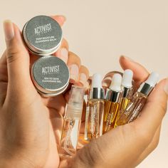 Get ready to try out a new skincare routine with the Activist Collective skincare sample set! With 7 pieces including 3 cleansers, 1 toner, 2 serums, and 1 oil, this starter kit is perfect for trying out their natural and effective products. Made in California, these items are 100% vegan and cruelty-free, and 5% of the proceeds go toward environmental causes. Plus, their quirky and playful packaging is made from recyclable materials. So go ahead, pamper your skin while also being kind to the pla Itchy Feet Remedy, Cracked Feet Remedies, Dry Feet Remedies, Refillable Packaging, Cracked Heel Remedies, Ricinus Oil, Toenail Health, Zero Waste Skincare, Healing Water