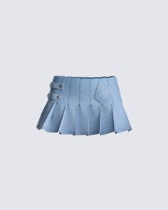 You’ll be looking a swipe right on tinder in our cuteass BEVERLY skirt 😍 Who doesn’t love a little denim 👅 Cute Fitted Denim Skirt, Denim Pleated Skirt, Denim Fits, Tropical Print Top, Future Of Fashion, Welcome To The Future, Swipe Right, Top Skirt Set, No Waste