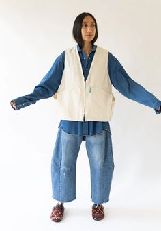 Work Vest, Jesse Kamm, Oversized Vest, Lauren Manoogian, Vest Outfits, Seasonal Fashion, Denim Fashion, Fashion Inspo Outfits, Flour