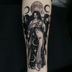 Detailed Goddess Hecate Tattoos for Fans Hecate Goddess Tattoo Design, Greek Goddess Tattoo, Insta Tattoo, Lady Hecate, Hades Tattoo, Aphrodite Tattoo, Athena Tattoo