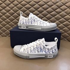 PRODUCT DETAILS Includes Shipping bags, dustbag sleeper, care manual, booklet, tag. Top Sneakers Women, Gold Ounce, Women Men Shoes, Low Top Sneakers, Vuitton Bag, Men Shoes Size, Low Top, Christian Dior, Women's Shoes