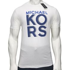 Nwt Michael Kors Authentic Men's White Crew Neck Short Sleeve T-Shirt S M L Xl 990163101 990163102 990163103 990163104 Cut To Fit Comfortably, It Can Be Worn Solo Or Layered Up. Details T-Shirt Cotton Machine Wash Imported 100% Authentic Guaranteed Orders Will Be Shipped Within The Same To 1 Business Day On Payment Received, And You Will Receive Your Purchase Within 2 To 3 Days. White Casual T-shirt With Front Logo, Cotton Logo Short Sleeve Tops, Cotton Logo Top With Short Sleeves, Short Sleeve Cotton Top With Logo, Front Logo Top For Summer Streetwear, Summer Streetwear Top With Front Logo, Casual White T-shirt With Front Logo, White Graphic Tee With Front Logo, Summer Tops With Logo In Relaxed Fit