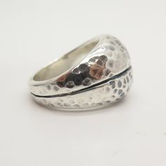 925 Sterling Silver Vintage Hammered Finish Striped Ring Size 6 Weight: 14.0g WELCOME TO PAWN SHOP We are an actual pawn shop and have been in business for over 25 years. Since 1990, our establishment has been serving a variety of clients by providing them with short term cash solutions and options of liquidity regarding their treasured heirlooms. Acknowledging that today′s customers are very sophisticated and are looking for a variety of investments, our acquisitions are hand-picked for our spe Kyanite Ring, Pawn Shop, Onyx Ring, Pinky Ring, Hand Picked, Adjustable Rings, 25 Years, Vintage Jewelry, Gemstone Rings