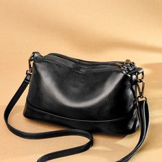 SPECIFICATIONSTypes of bags: Shoulder Crossbody BagsStyle: FashionShape: Casual TotePlace Of Origin: HE BEI ProvincePattern Type: SolidOrigin: CN(Origin)Occasion: VersatileNumber of Handles/Straps: SingleModel Number: 8888888Main Material: GENUINE LEATHERLining Material: polyesterItem Type: HandbagsInterior: Interior Zipper PocketHardness: SoftHandbags Type: Shoulder BagsGenuine Leather Type: Cow LeatherGender: WOMENClosure Type: zipperBrand Name: MOMODAISHU Cowhide Handbags, Cross Shoulder Bags, Messenger Purse, Leather Handbags Women, Leather Handbags Crossbody, Trending Handbag, Bag Trends, Genuine Leather Handbag, Black Handbags