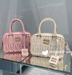 Korean Bags, Korean Bag, Chanel Aesthetic, Paper Bag Design, My Style Bags, Dream Bags, Girly Bags, Fancy Bags, Bags Aesthetic