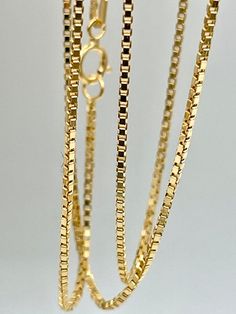 "18K GOLD BOX(1mm) NECKLACE CHAIN SOLID GOLD 20\"24\"(1.92gr2.22gr) [Please text me if you want specific length or width i can customize it for you.] Price to sell! Compare our price to other similar sellers! Arrives in a GIFT BOX and includes FREE SHIPPING within the USA and CANADA. international shipping is available at the most economical rates on ETSY. I HAVE BEEN IN THE JEWELRY BUSINESS ALL MY LIFE I am second generation family member making gold and jewelry. please feel to ask me question Always happy to help!" Gold Necklace Chain, Real Gold Necklace, Real Gold Jewelry, Great Gifts For Men, Gold Box, Gold Gift, Gold Chain Necklace, Jewelry Business, Pure Gold