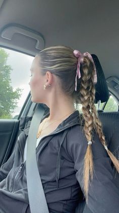 Slickbsck hairstyle with bow  #slickedbackhair #hairstyles First Day Of College Hairstyles, All Star Cheer Hairstyles, Aesthetic Hairstyles With Braids, Slick Back Ponytail With Two Braids, Softball Ponytail Hairstyles, Volleyball Hairstyles With Bow, Bubble Braids Sports, Pink Out Hairstyles Volleyball, Lifeguarding Hairstyles