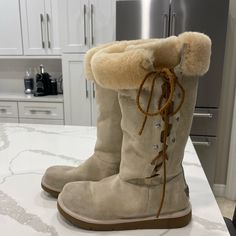 Worn Once, Only Indoors! Great Condition, Look New! Ties Up Sides, Shearling Is Thick And Incredibly Soft To Your Feet. Perfect For Fall/Winter/Spring! Ugg Women’s Size Us 9 Shoes Ugg, Women Boots, Womens Uggs, Ugg Shoes, Lace Up Boots, Shoe Laces, Womens Boots, Fall Winter, Like New