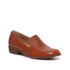 Earth-Edna Loafer Go for a comfortable and classic look with the Edna loafers from Earth. This pair is crafted with a quality leather material and features a simple silhouette with a cutaway lip and slight stacked kitten heel. Simple Silhouette, Kitten Heel, Stacked Heel, Leather Material, Classic Looks, Cognac, Kitten Heels, Leather Upper, Loafers