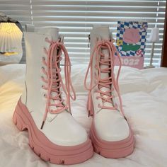 Suga Shoes, Shoes Pink Aesthetic, Girl Picsart, She In, Girl Qoutes, Gf Memes, Bad Room, Stories Love, Women Platform Sneakers