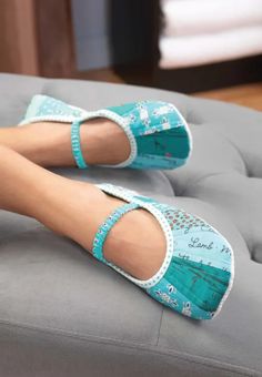 Mary Jane Slippers, Sewing Slippers, Cozy Slippers, Trending Art, Design Fields, Fusible Interfacing, Slippers Pattern, Thanks A Bunch, Cozy Style