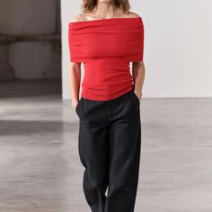 Turned-Down Straight Neck Top. Red Casual Red Fine Knit Top, Red Fine Knit Fitted Top, Red Fine Knit Tops For Spring, Red Fitted Fine Knit Top, Chic Red Knit Top For Fall, Red Tops For Winter Evening, Red Evening Tops For Winter, Fitted Red Knit Top For Spring, Red Knit Top For Spring