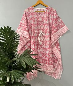 This Beautiful Hand Block Print Caftan Or Can Be Called As Tunic Is Made With Super Fine Quality Cotton And Designs Have Been Crafted By Handprints Hand Block Printing Is An Ancient Art Form That Utilizes A Hand-Carved Woodblock, Dipped In Dye And Stamped By Hand Onto Fabric. Usage - Cotton Kaftan For Women's, Bikini Cover Up, Night Gown, Maternity Robes, Summer Tunic, Gifts For Her, Gown, Maxi, Bikini Cover up, Beach Wear, Caftan Etc. Fabric - 100% Cotton Color - Same As Picture  Pattern - Flor Traditional Pink Kaftan For Beach Cover-up, Pink Printed Kaftan For Beach Cover-up, Traditional Pink Kaftan For The Beach, Traditional Pink Beach Kaftan, Pink Short Sleeve Kaftan For Beachwear, Pink Short Sleeve Beachwear Kaftan, Pink Short Sleeve Kaftan, Printed Pink Tunic Kaftan, Pink Printed Tunic Kaftan