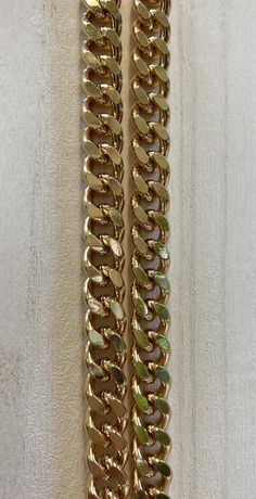 New! 9mm gold or silver curb chain* Gold is 14K gold plated Silver is rhodium plated Plated over brass (preferred) Well made and substantial 1 foot or 2 feet Gorgeous alone or mixed with other chain Link is approximately 9mm wide x 11.5mm long Approximately 4 links to 1 inch *Bracelets,necklaces are not included in this listing. They are for idea purposes only. The supplies Used to make them may be found in my shop👍🏻 Gold Curb Chain, Chain Silver, Chain Gold, Curb Chain, Gold Plated Silver, Link Chain, Rhodium Plated, Chain Link, Diamond Bracelet