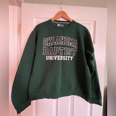 Never Worn, Like New Condition. Oklahoma, Scoop Neck, Crew Neck Sweatshirt, University, Sweaters For Women, Like New, Crew Neck, Sweatshirts, Green