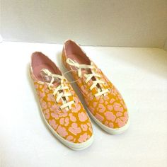 New Keds Womens 9 Yellow Pink Spotted Canvas Sneakers Shoes Casual Mustard Lace-up Sneakers, Trendy Yellow Sneakers For Summer, Trendy Yellow Sneakers For Spring, Mustard Low-top Sneakers For Spring, Trendy Yellow Summer Sneakers, Yellow Summer Sneakers, Yellow Sneakers With Rubber Sole For Spring, Comfortable Yellow Sneakers For Spring, Orange Lace-up Sneakers For Spring