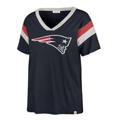 Make your New England Patriots fandom undeniable by wearing this Phoenix T-shirt from '47. The V-neck adds flair that makes your game day outfit incredibly stylish. Distressed team graphics and sewn-on stripes on the sleeves will help you look and feel like the most fashionable New England Patriots fan there is.Make your New England Patriots fandom undeniable by wearing this Phoenix T-shirt from '47. The V-neck adds flair that makes your game day outfit incredibly stylish. Distressed team graphi Patriots Fans, Game Day Outfit, Short Sleeve Pattern, Gameday Outfit, Patriotic Shirts, Day Outfit, New England Patriots, Vintage Aesthetic, Online Retail