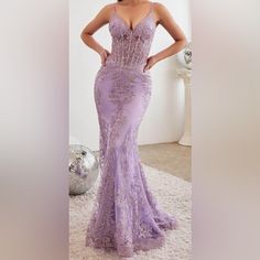 Perfect Condition! It Is A Size 6 And Fits As A 4-6. I Am 140lbs And 5’7. My Measurements Are 35-26-40. The Top Is Boning. Please Reach Me If You Have Any Questions. Lavender Dress, Cinderella Divine, Lavender Dresses, Color Purple, Cinderella, The Top, Colorful Dresses, Lavender, Prom Dresses