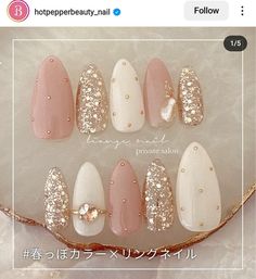 White Nails With Gold, Japanese Nail Design, Elegant Touch Nails, Bridal Nails Designs, Engagement Nails, Bridal Nail Art, Art Deco Nails, Beauty Nails Design, Fancy Nails Designs