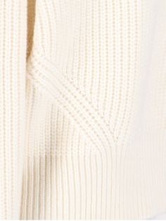 Sa Su Phi crewneck sweater in white wool and cashmere with high neck, knit design, ribbed trim, and straight hem. Composition: 70% Wool, 30% Cashmere White Classic Turtleneck For Work, White Cashmere Sweater For Winter, Classic White Turtleneck For Work, Elegant White Sweater With Ribbed Neckline, White Wool Sweater For Work, Classic White Sweater With Ribbed Neckline, White Sweater With Ribbed Neckline For Work, White Merino Wool Sweater For Work, White Knit Turtleneck For Layering