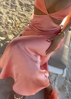 Foods Photography, Pink Spaghetti, One Shoulder Prom Dress, Prom Dress Inspo, Fest Outfits, Long Party Dress, Aesthetic Floral, Vacation Inspiration, Styling Fashion