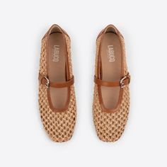 Woven raffia ballet flat with vegetable-tanned leather trim and maryjane strap. Flat Tan Shoes, Woven Ballet Flats, Girls Weakness, Straw Aesthetic, Fifties Fashion, Summer 2025, Tan Shoes, Woven Raffia, Farm Style