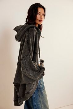 Seriously slouchy from our We The Free collection, this cozy cardigan is featured in a soft cotton fabrication and oversized fit with an exaggerated hood and drop-shoulder sleeves. **Fit:** Slouchy, oversized fit **Features:** Soft cotton fabrication, exaggerated hood, dropped sleeves with elasticated cuffs, ribbed hems, exposed seam detailing **Why We ❤ It:** The perfect layer to throw on and go, this cardigan is essential for every season. | We The Free Forever Yours Cardi at Free People in Bl Style Inspo Winter, Hooded Cardigan Sweater, Free People Style, Cozy Cardigan, Women's Casual Style, Forever Yours, Hooded Cardigan, Shearling Coat, Cardigan Fashion