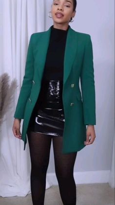 Workplace Outfits For Black Women, Curvy Green Outfit, Outfit Ideas For Retail Job, Stylish Fall Outfits Date Night, Museum Outfits Plus Size, Classy Work Outfits Women Winter, Business Casual Outfits For Women Work Classy, Baddie Job Interview Outfit, Leather Wide Leg Pants Outfit Work