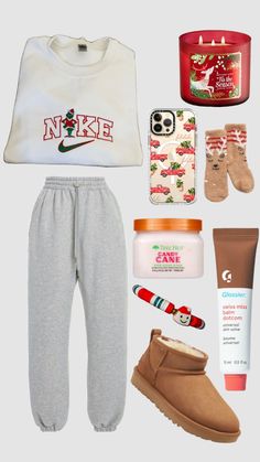 Christmas Clothes Women, Cute Christmas Outfits Aesthetic, Christmas Outfit For School, Crismas Outfits, Christmas Outfits For School, Chirtmas Wishlist, Cute Outfits Christmas, Christmas Fits Aesthetic