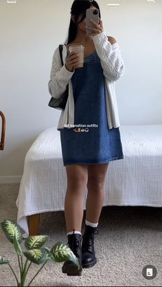 Late 20s Outfits Casual, Modest Mom Outfits Fall, Deb Peifer Style, Insecure Outfit Ideas, Summer Fits Curvy, Casual Spring Outfits Aesthetic, Casual Study Outfit, Fall Denim Dress Outfit, Comfy Feminine Outfits